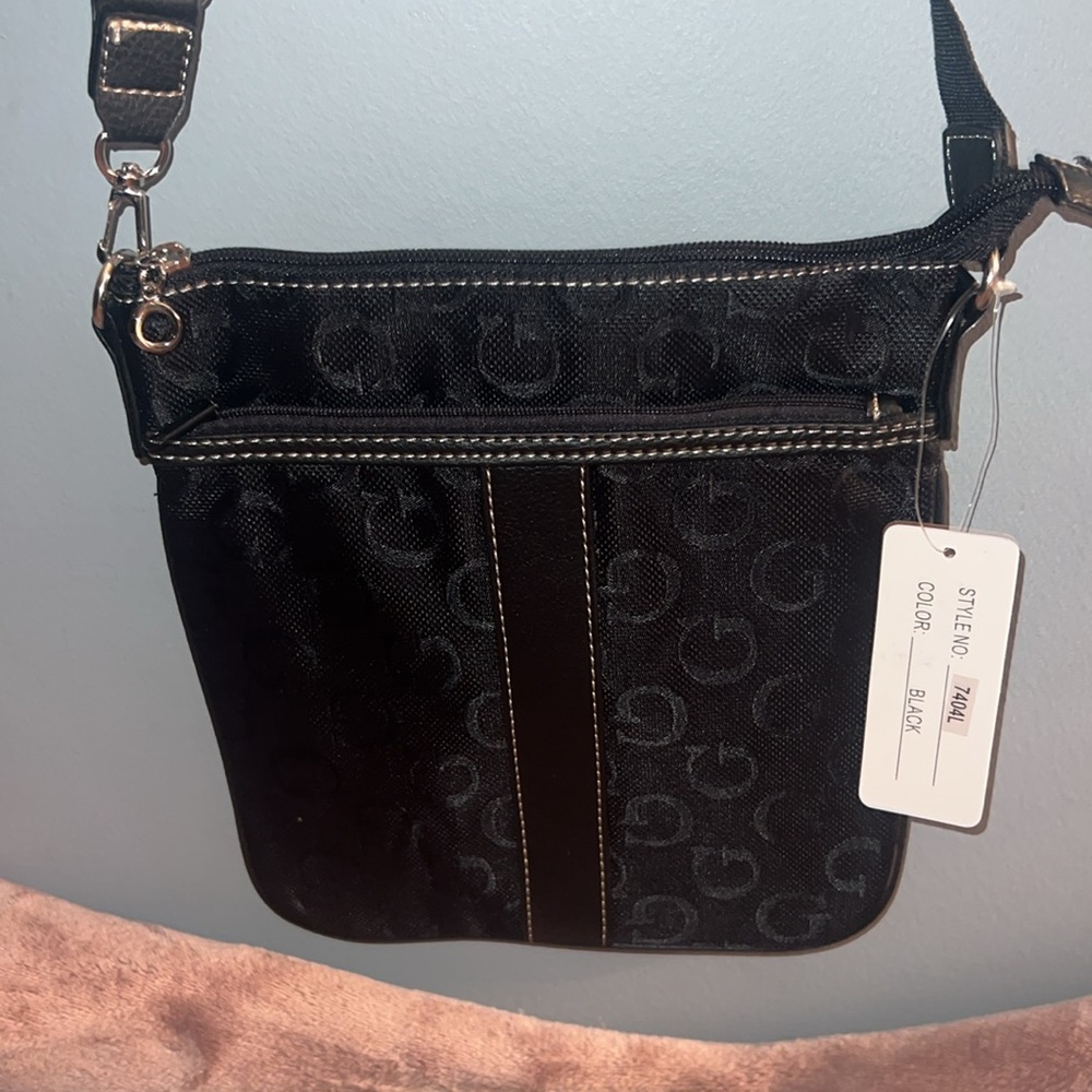 Candie’s jacquard print black crossbody bag - NWT